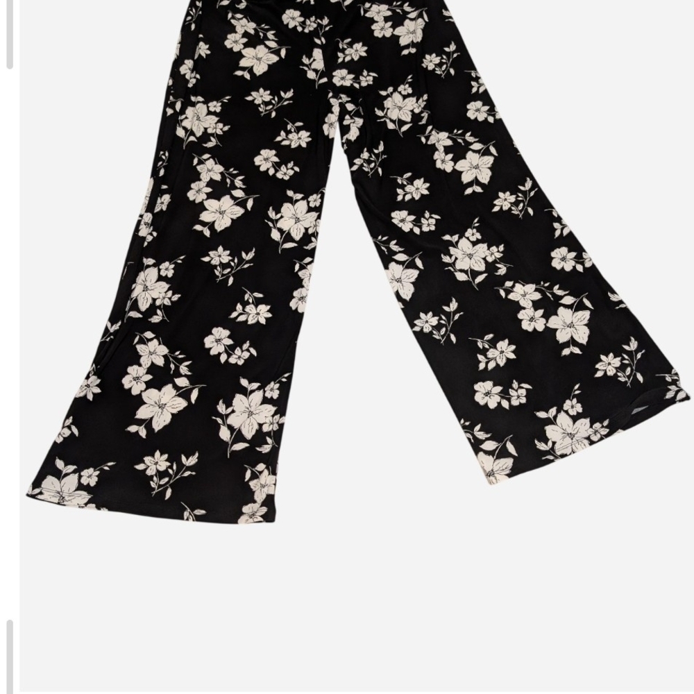 Kasper Black Wide-Leg Floral Print Pants - Picture 2 of 9